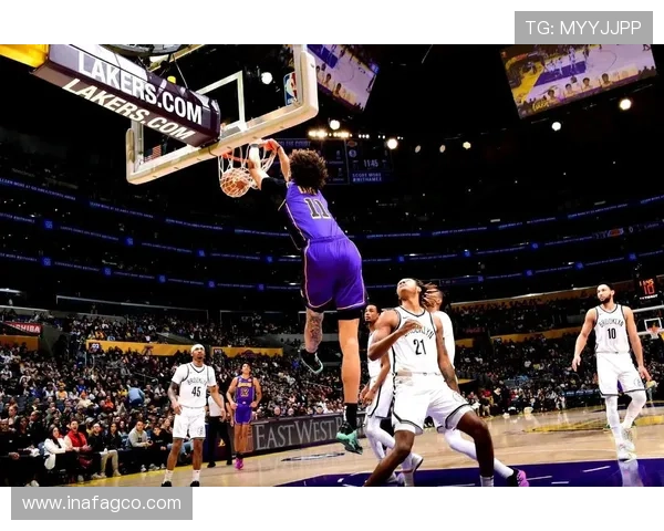 湖人胜篮网两大亮点与防守问题